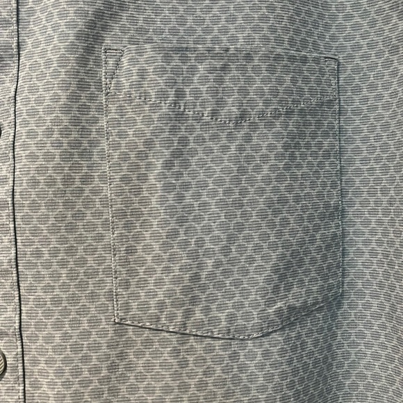 Men’s shirt - Picture 3 of 7